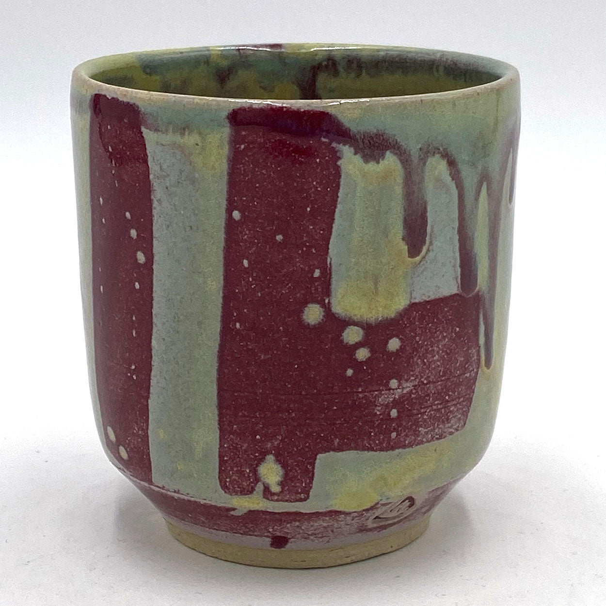 Drinking Cup with Broad Strokes
