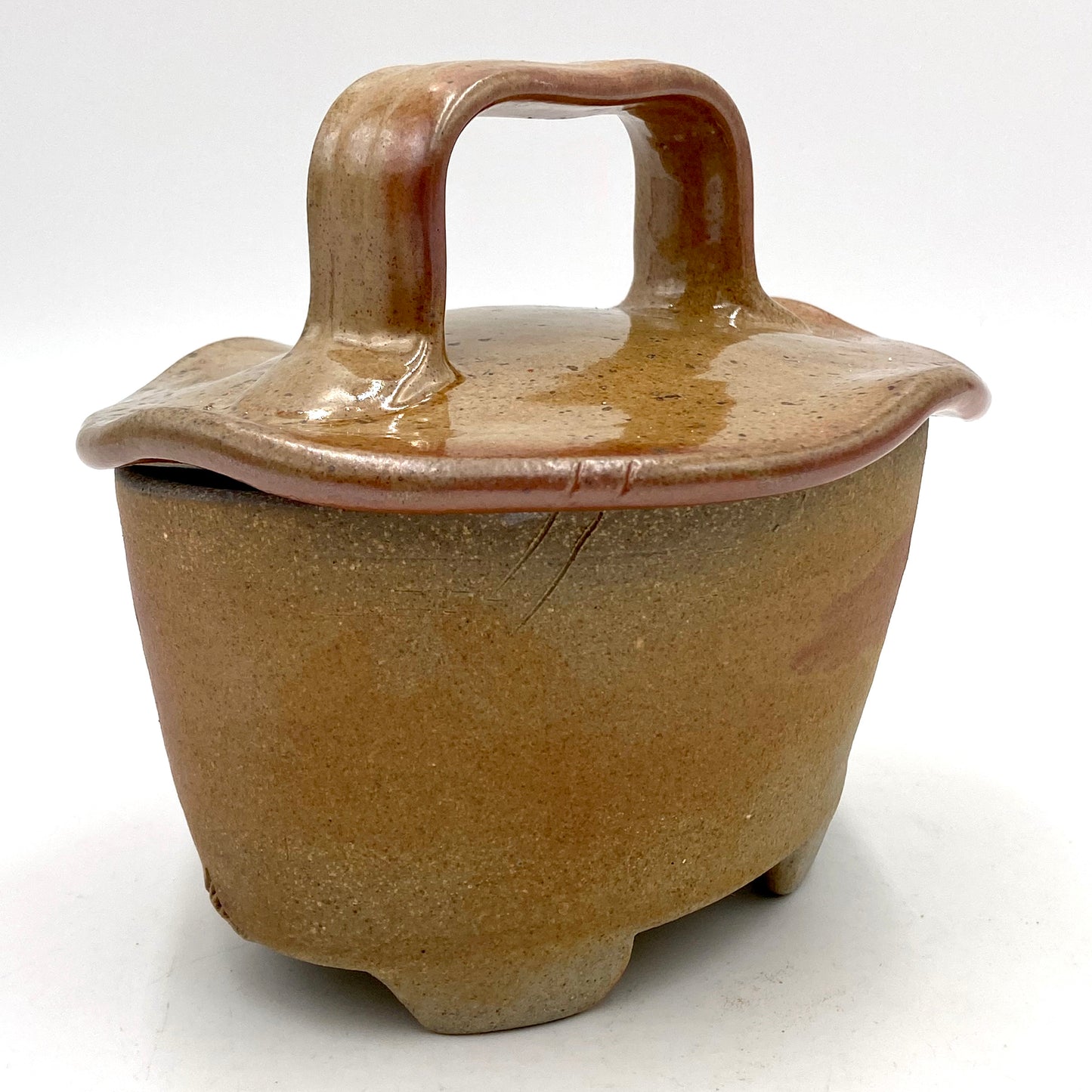 Wood-fired Oval Covered Jar (Shino)