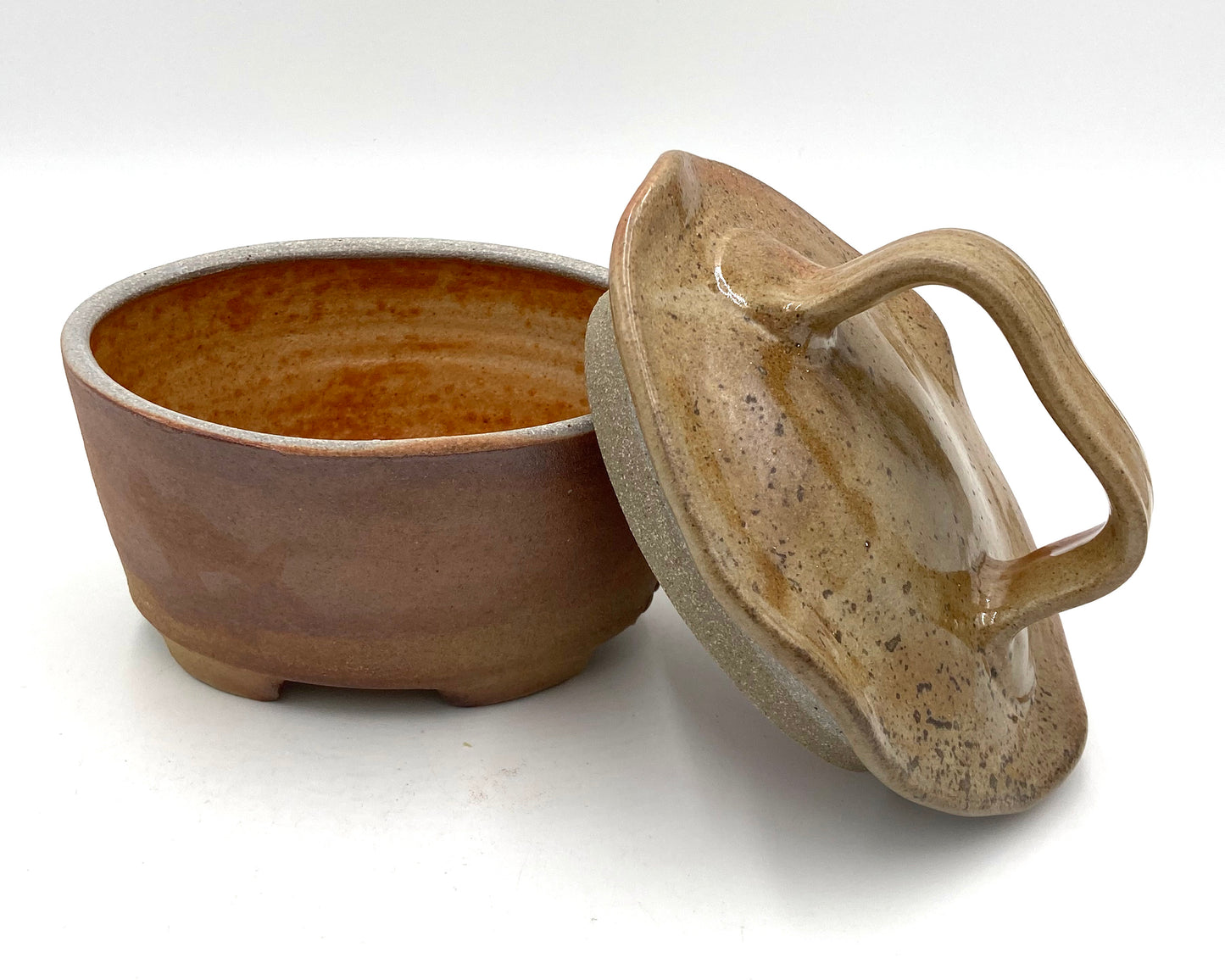 Wood-fired Oval Covered Jar (Shino)